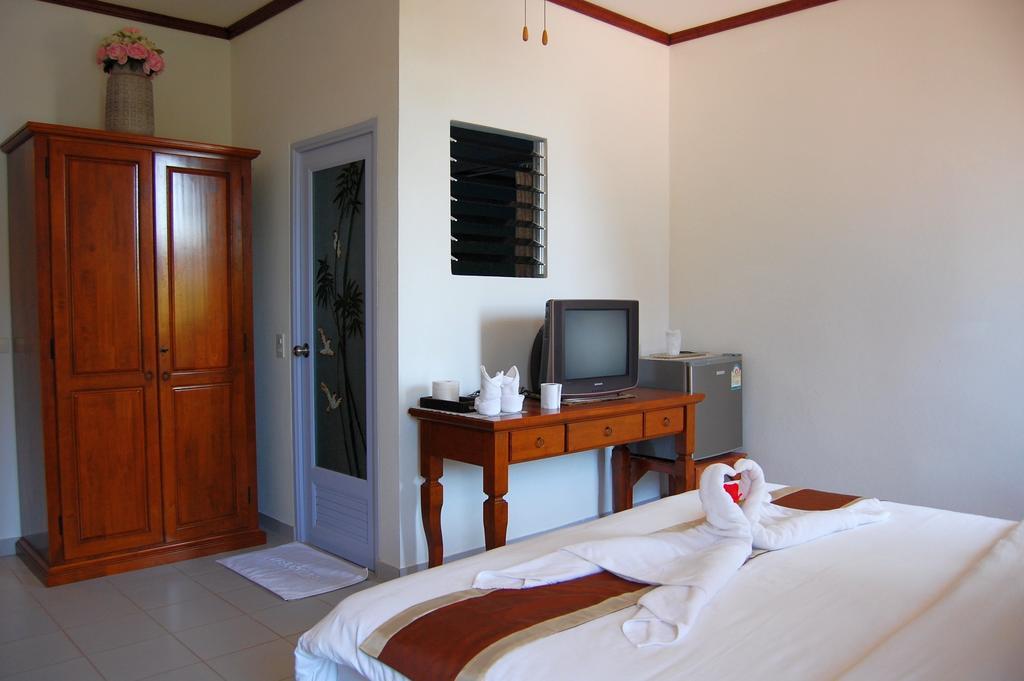Changthai Comfort Pensión Udon Thani Habitación foto